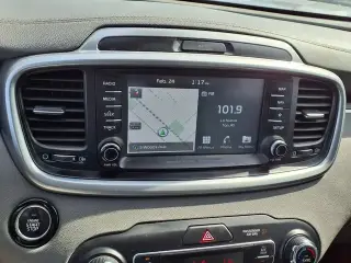 Kia Sorento 2019 SX Limited V6 4dr SUV