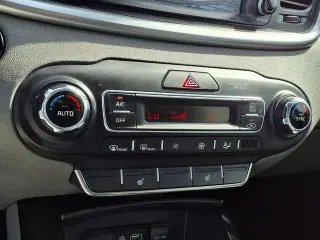 Kia Sorento 2019 SX Limited V6 4dr SUV