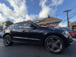 2012 Audi Q5 3.2 quattro Premium Plus