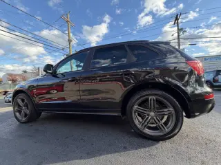 2012 Audi Q5 3.2 quattro Premium Plus