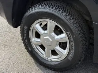 2004 GMC Envoy XUV SLT