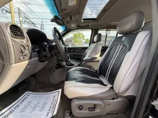 2004 GMC Envoy XUV SLT