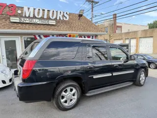 2004 GMC Envoy XUV SLT