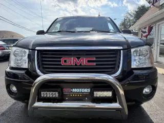 2004 GMC Envoy XUV SLT