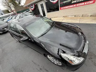 2010 Infiniti G37 Sedan x Anniversary Edition