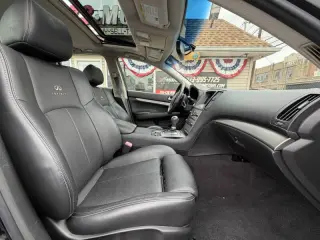 2010 Infiniti G37 Sedan x Anniversary Edition