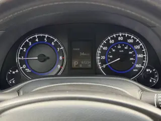 2010 Infiniti G37 Sedan x Anniversary Edition