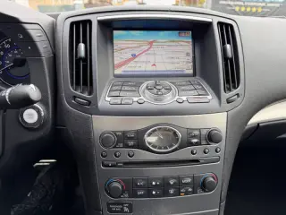2010 Infiniti G37 Sedan x Anniversary Edition