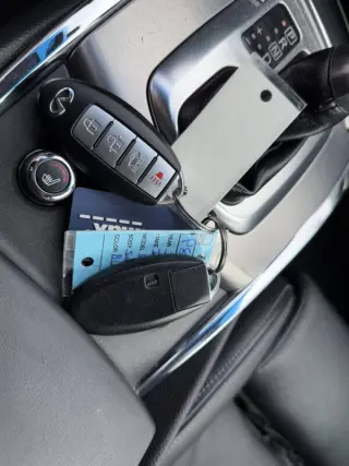 2010 Infiniti G37 Sedan x Anniversary Edition
