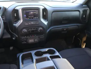 Chevrolet Silverado 1500 2025 4x4 Custom 4dr Crew Cab 5.8 ft. SB