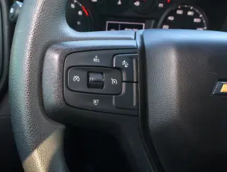 Chevrolet Silverado 1500 2025 4x4 Custom 4dr Crew Cab 5.8 ft. SB
