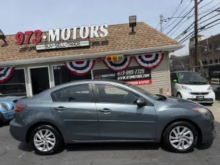 2012 Mazda MAZDA3 i Touring