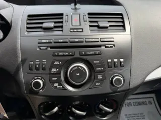 2012 Mazda MAZDA3 i Touring