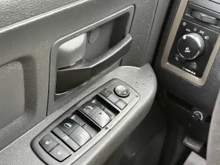 2012 RAM 1500 ST
