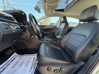 2016 Volkswagen Passat 1.8T SE