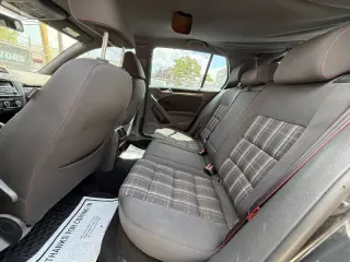 2013 Volkswagen GTI Wolfsburg Edition