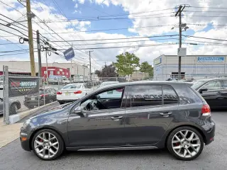 2013 Volkswagen GTI Wolfsburg Edition