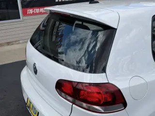 2012 Volkswagen GTI Base PZEV