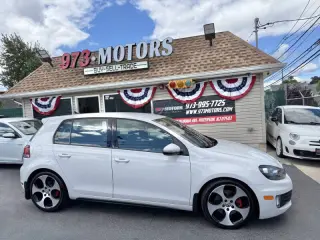 2012 Volkswagen GTI Base PZEV