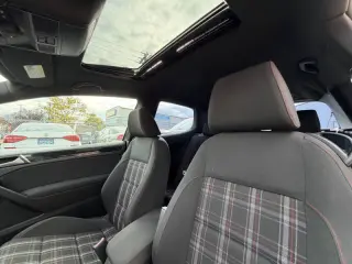 2012 Volkswagen GTI Base PZEV