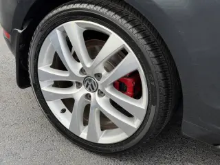 2012 Volkswagen GTI Base PZEV