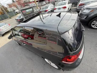 2012 Volkswagen GTI Base PZEV