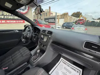 2012 Volkswagen GTI Base PZEV