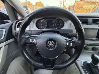 2015 Volkswagen Golf TSI S