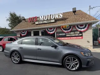 2017 Volkswagen Passat 1.8T R-Line