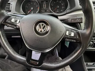 2017 Volkswagen Passat 1.8T R-Line