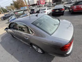 2017 Volkswagen Passat 1.8T R-Line