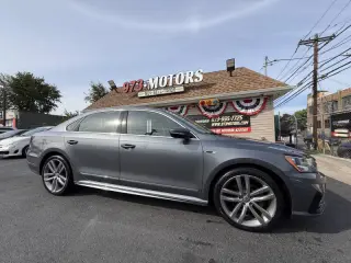 2017 Volkswagen Passat 1.8T R-Line