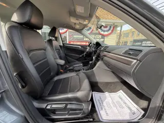 2017 Volkswagen Passat 1.8T R-Line