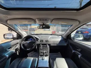 2012 Volvo XC90 3.2 R-Design Platinum