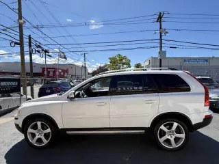2012 Volvo XC90 3.2 R-Design Platinum