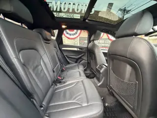 2012 Audi Q5 3.2 quattro Premium Plus