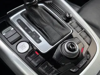 2012 Audi Q5 3.2 quattro Premium Plus