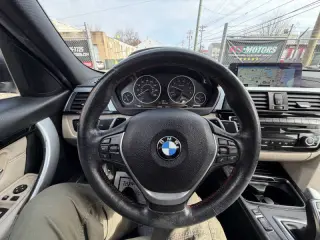 2018 BMW 3 Series 330i xDrive