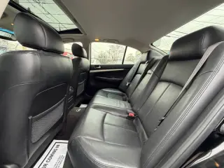 2009 Infiniti G37 Sedan x