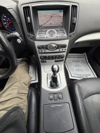 2009 Infiniti G37 Sedan x