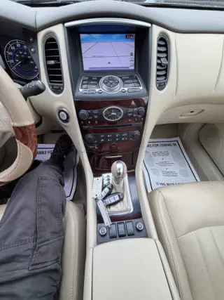 2011 Infiniti EX35 Journey