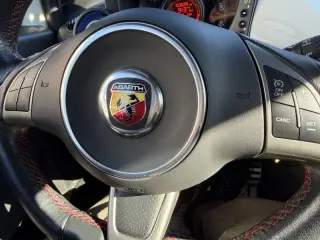 2013 FIAT 500 Abarth
