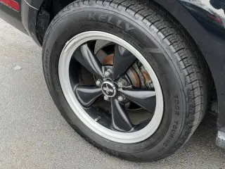 2006 Ford Mustang V6 Standard