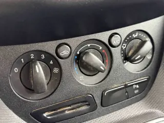 2015 Ford Transit Connect XL