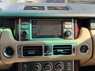 2011 Land Rover Range Rover HSE