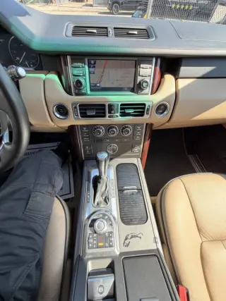 2011 Land Rover Range Rover HSE