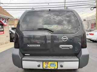 2012 Nissan Xterra S