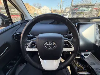 2018 Toyota Prius Four