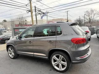 2016 Volkswagen Tiguan 2.0T R-Line 4Motion