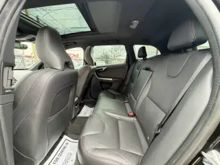 2016 Volvo XC60 T6 Platinum